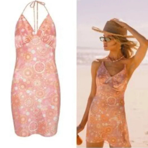 Araminta James pink Capri silky retro printer halter Mini Dress Size small NWT - Picture 3 of 13